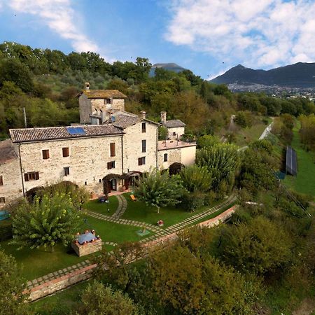 Agriturismo I Gelsi Di Santa Cristina กุบบีโอ ภายนอก รูปภาพ