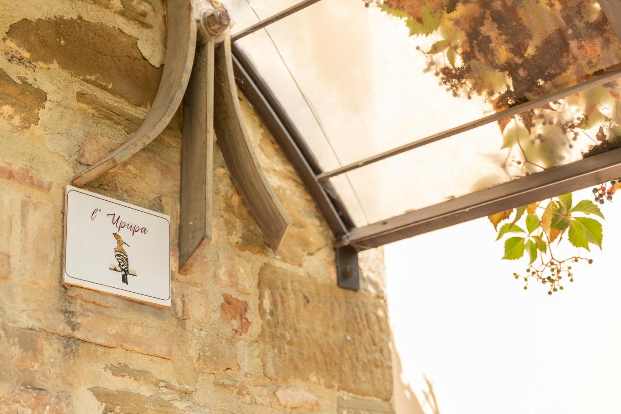 Agriturismo I Gelsi Di Santa Cristina กุบบีโอ ภายนอก รูปภาพ