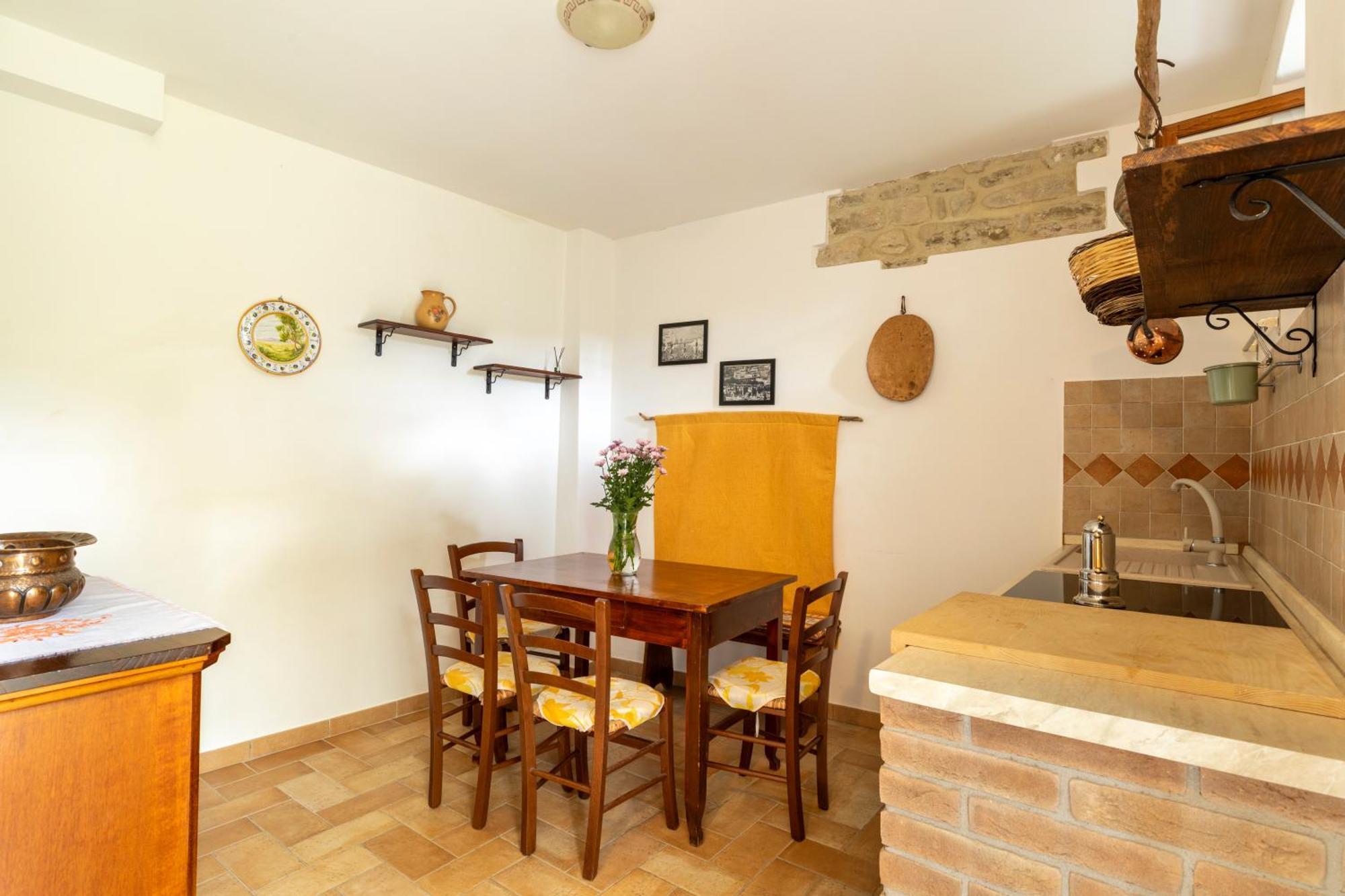 Agriturismo I Gelsi Di Santa Cristina กุบบีโอ ภายนอก รูปภาพ