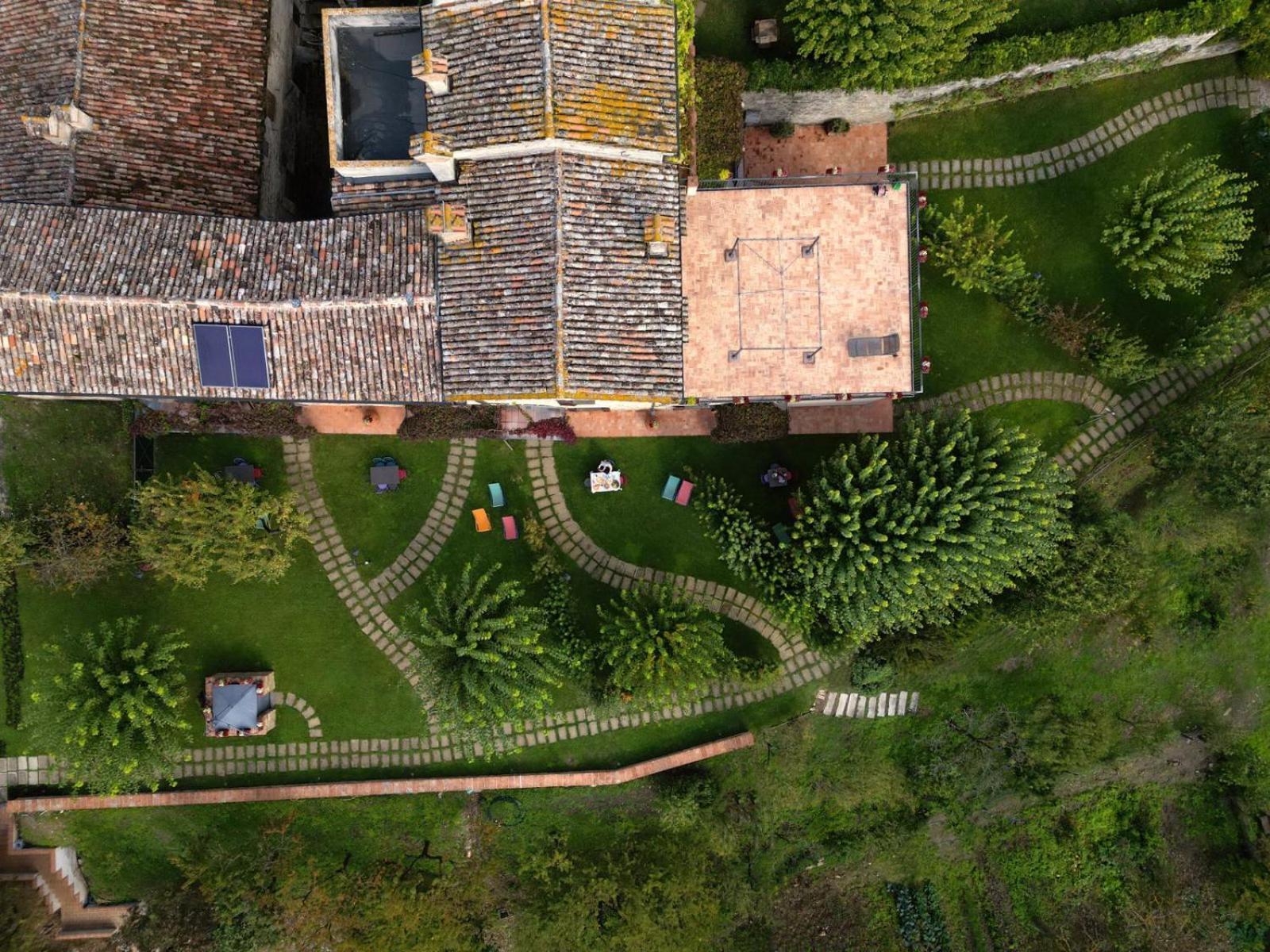 Agriturismo I Gelsi Di Santa Cristina กุบบีโอ ภายนอก รูปภาพ
